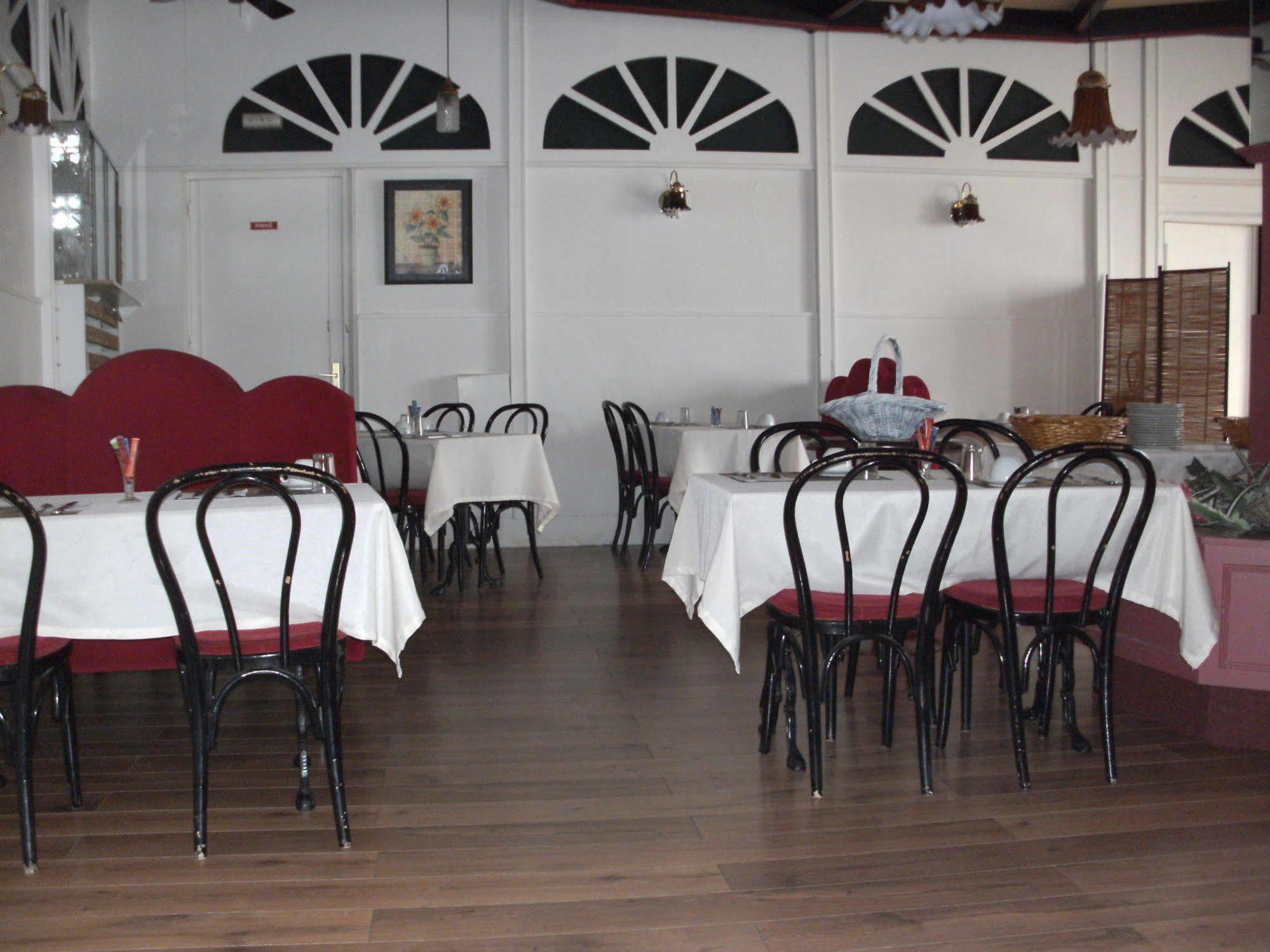 Hotel Bar Restaurant Saint Paul Verdun-sur-Meuse Exterior foto